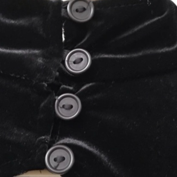 Elegant Black Long Sleeve Dress - Picture 9 of 13